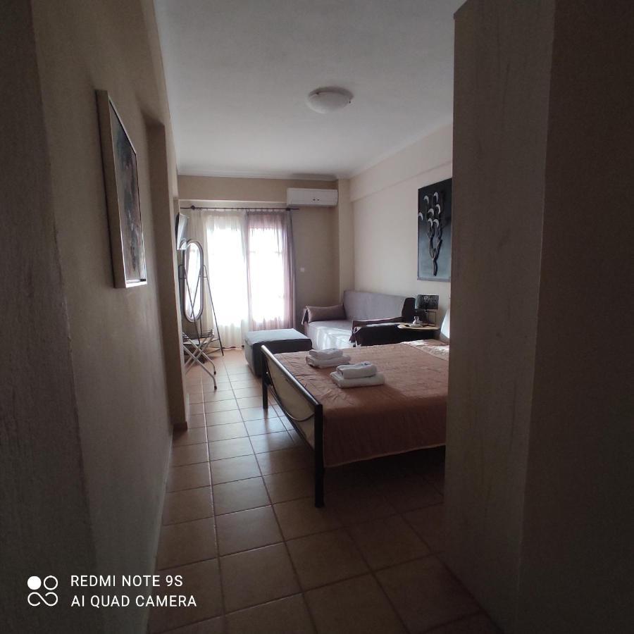 Kastalia Aparthotel Амоляни Екстериор снимка